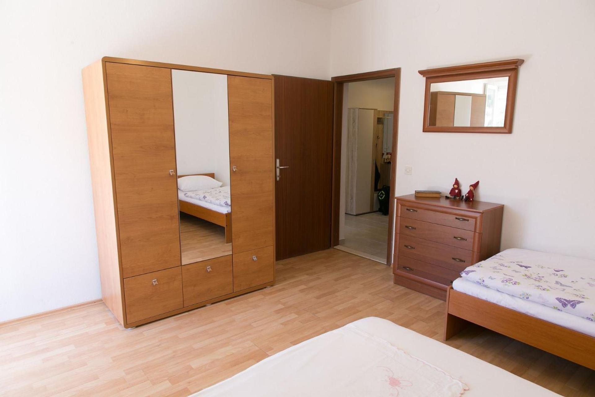 Apartments Ivica - 150M From Sea Trogir Exterior foto